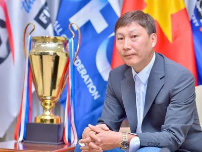 HLV Kim Sang Sik: ‘Áy náy vì thua Trung Quốc, nhưng đã lên kế hoạch dài hạn cùng Việt Nam chinh phục World Cup’