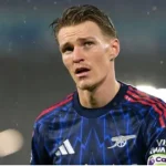 Bom tấn: Martin Odegaard chính thức vắng mặt trước Chelsea, Arsenal chao đảo trước trận bán kết Carabao Cup 1