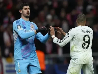 Sốc: Real Madrid sẵn sàng bán hết sao lớn, chỉ 2 người được Perez ‘miễn tử’