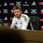 HLV Carrick Tiết Lộ Bí Mật Đằng Sau Mạch 4 Trận Thắng Liên Tiếp Của MU: 'Đây Mới Là Điều Tôi Hài Lòng Nhất' 1