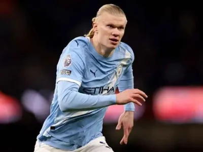 Bom Tấn Chuyển Nhượng: PSG Săn Haaland, Barca Nhắm Alvarez, Man City Đối Đầu Atletico Vì Silva