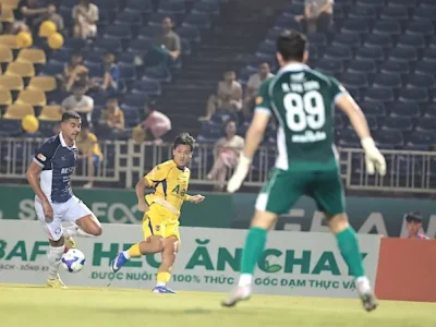 SLNA Gây Sốc, Đẩy Đà Nẵng Xuống Đáy Bảng Và Tiến Sát Vé Trụ Hạng Sớm