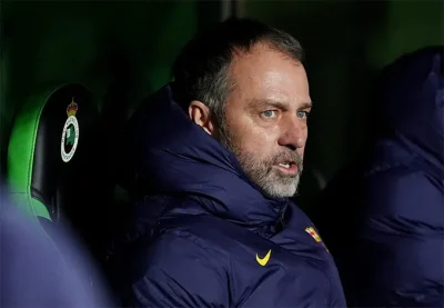 HLV Flick Đau Đầu: 3 'Vũ Khí Bí Mật' Thay Thế De Jong Trận Barca vs Copenhagen 1