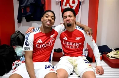Sốc: Arsenal định giá 100 triệu bảng cho hai sao trẻ Myles Lewis-Skelly và Ethan Nwaneri, MU săn đón 1